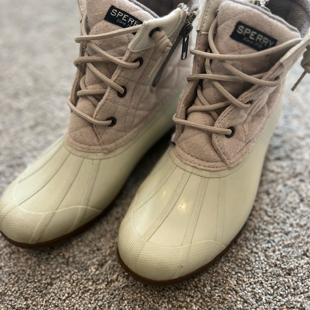 Sperry Women's Syren Gulf Wool Quilt Duck Boots